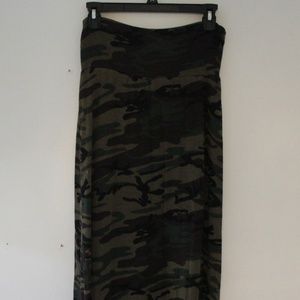 Wet Seal Camouflage Maxi Skirt Size M